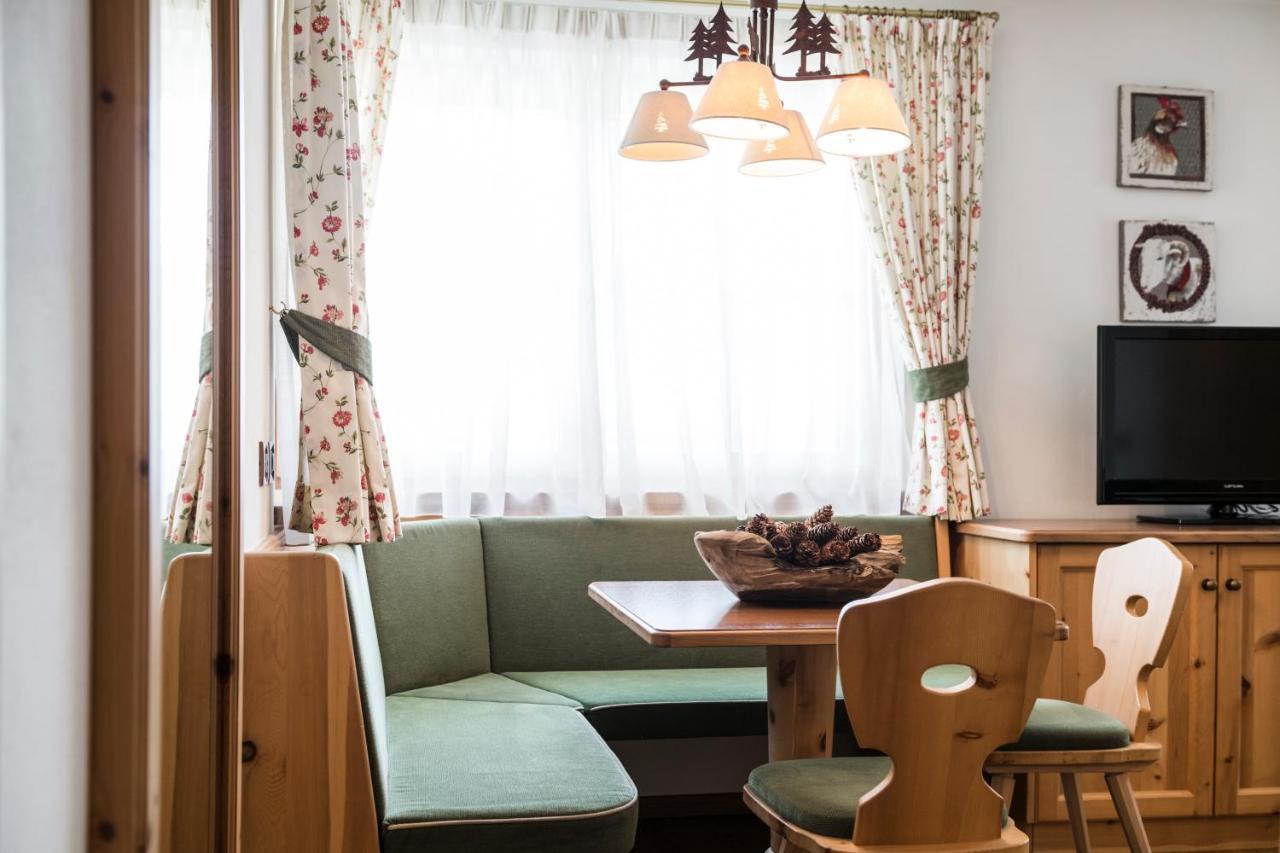 Piculin Alpin Apartments San Martino in Badia Zewnętrze zdjęcie