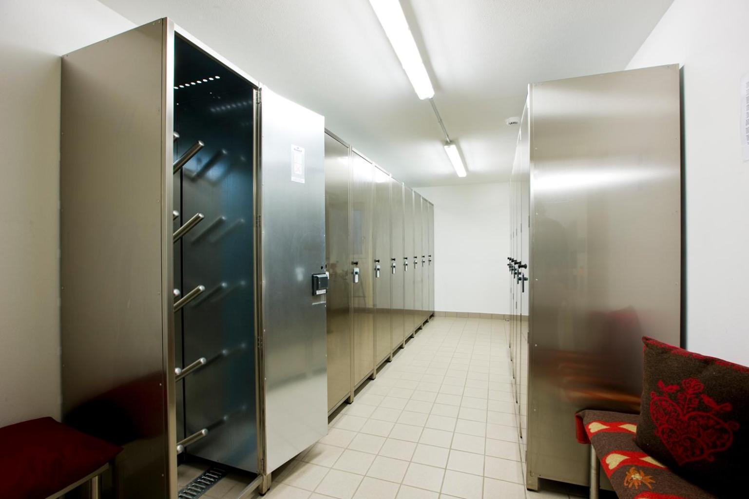 Piculin Alpin Apartments San Martino in Badia Zewnętrze zdjęcie