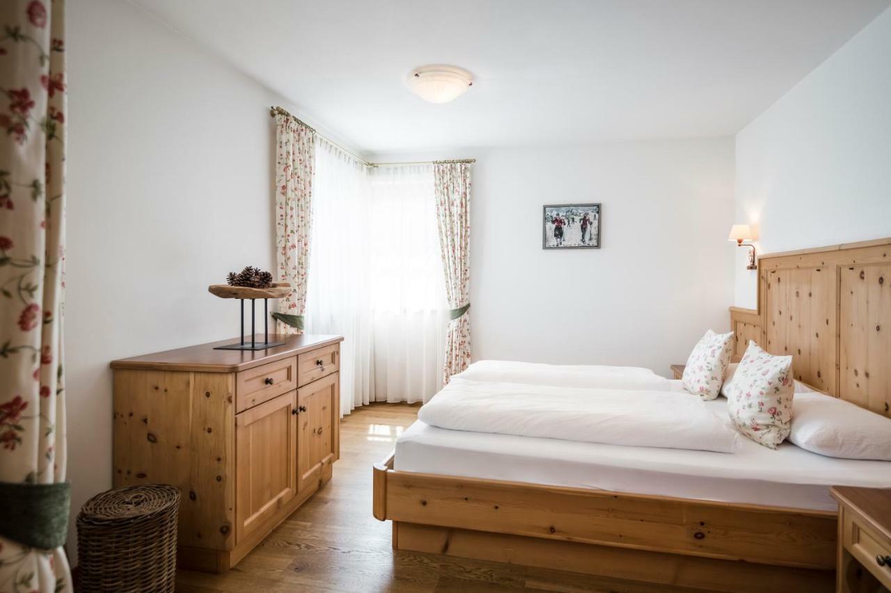 Piculin Alpin Apartments San Martino in Badia Zewnętrze zdjęcie