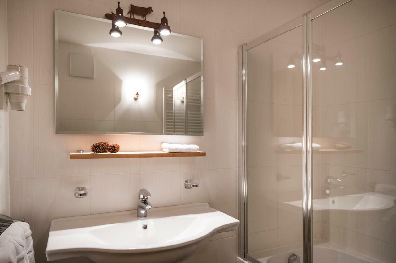 Piculin Alpin Apartments San Martino in Badia Zewnętrze zdjęcie