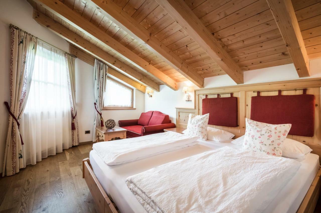 Piculin Alpin Apartments San Martino in Badia Zewnętrze zdjęcie