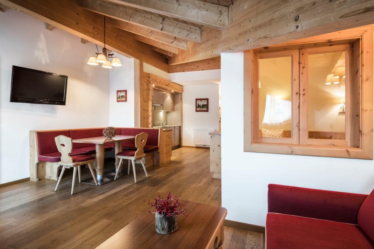 Piculin Alpin Apartments San Martino in Badia Zewnętrze zdjęcie