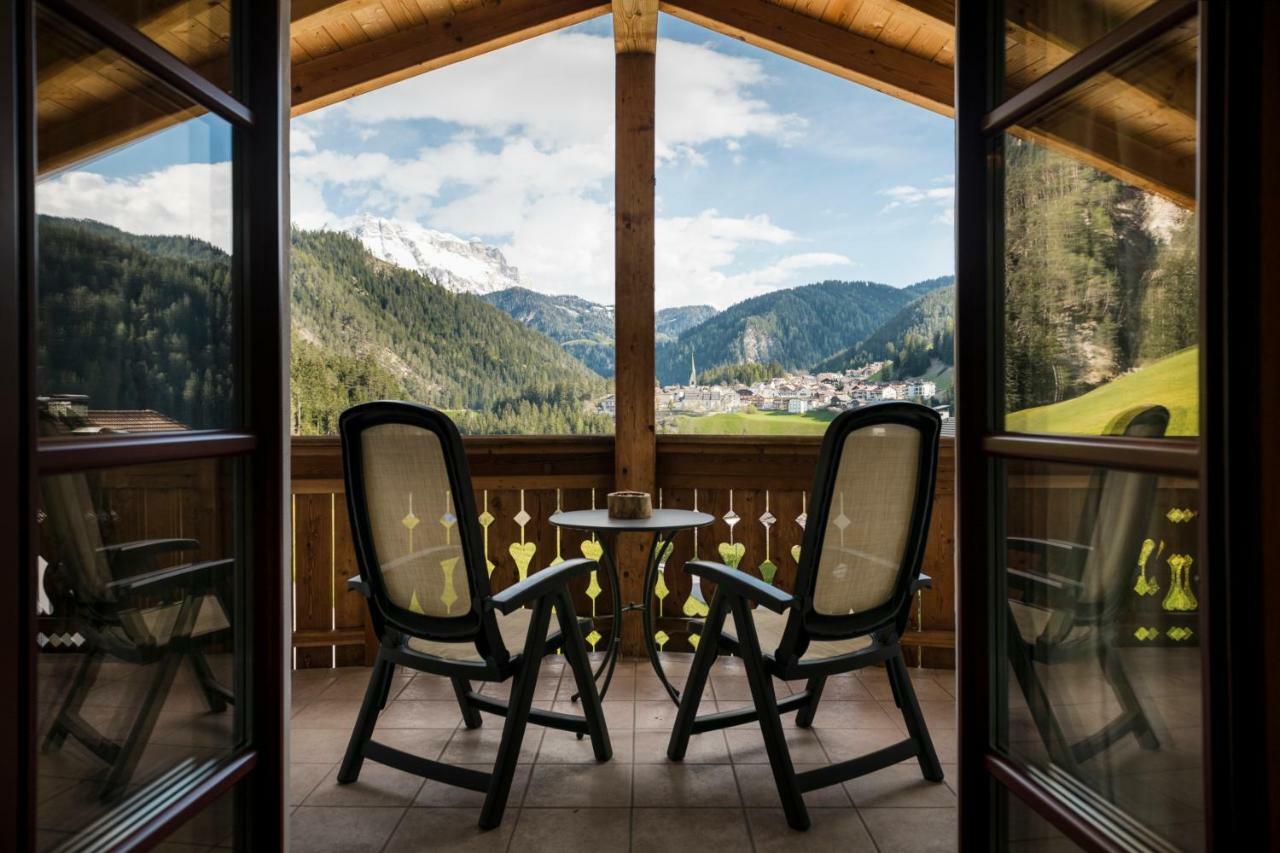 Piculin Alpin Apartments San Martino in Badia Zewnętrze zdjęcie